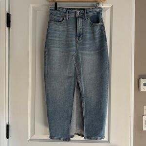 Good American Denim Slit Front Midi Skirt size 2